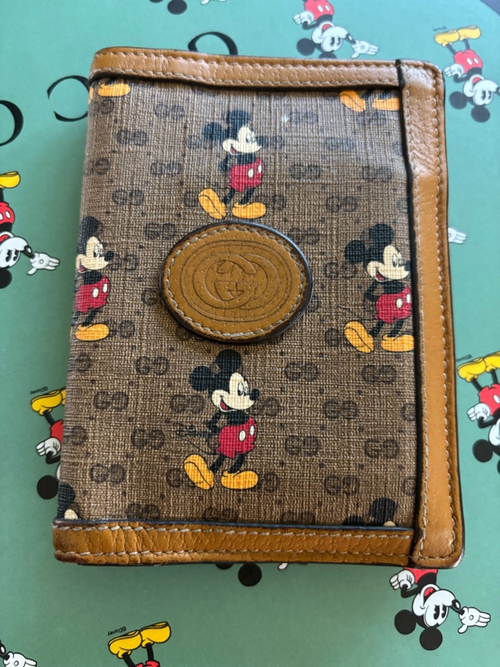 Disney x  Gucci  wallet